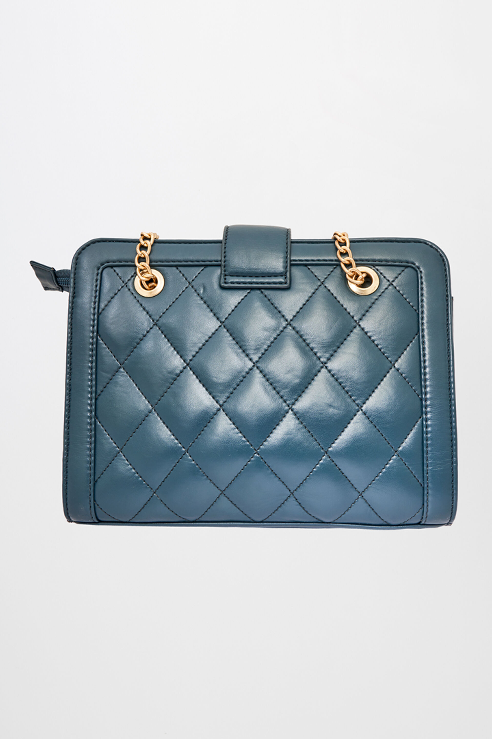 Shop the Latest Sale on Women Bags Global Desi